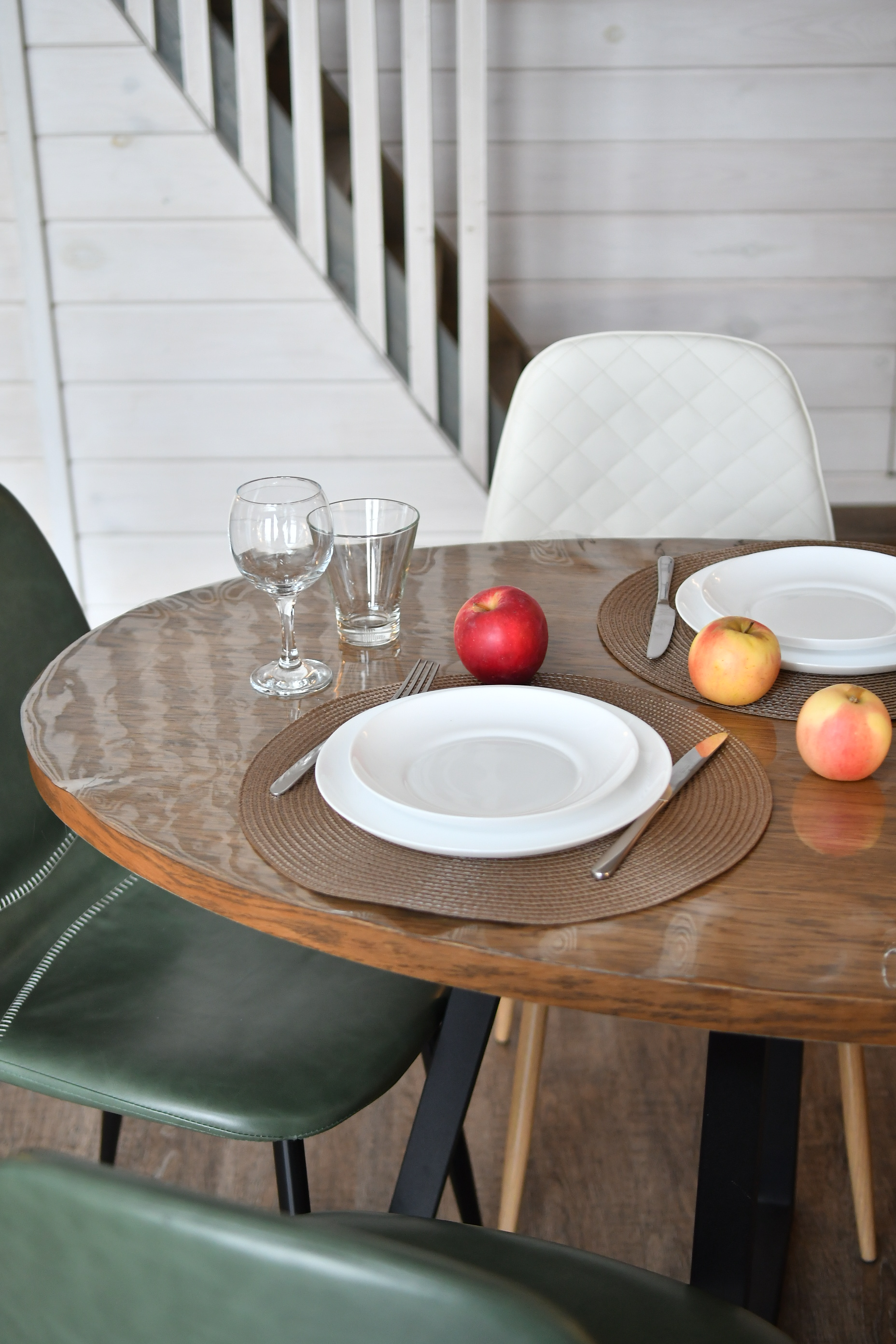 Отдых в А-фрейм домике у пруда