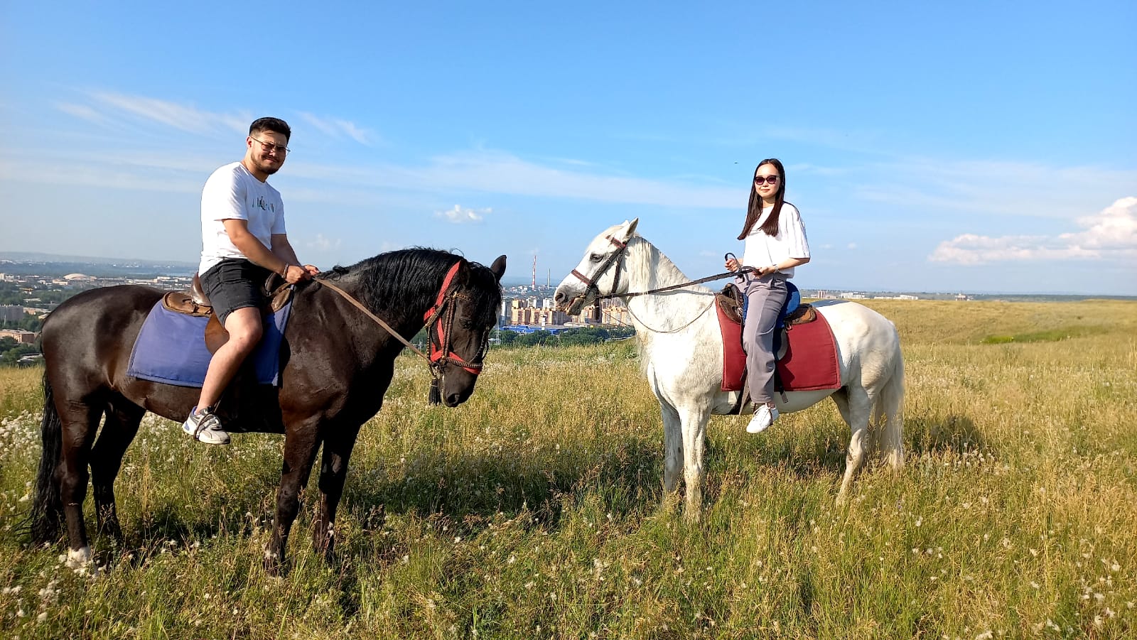 Конная прогулка с пикником
