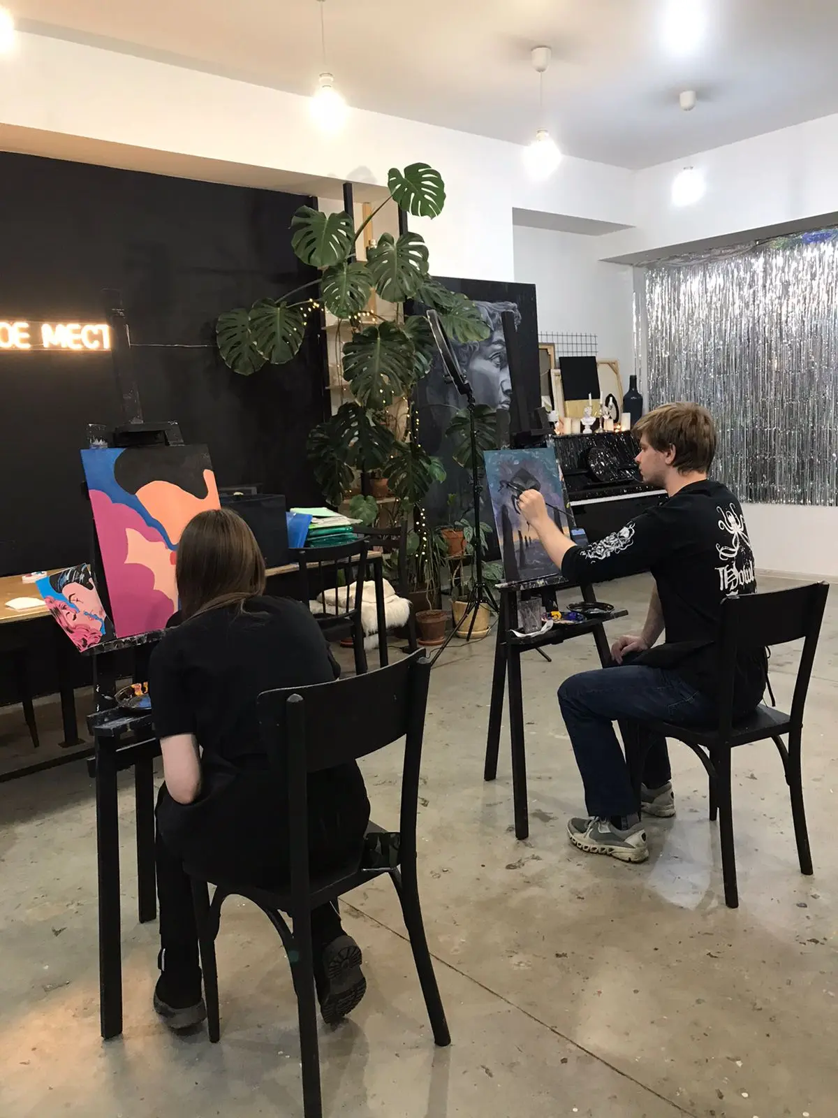 Свидание в творческой студии