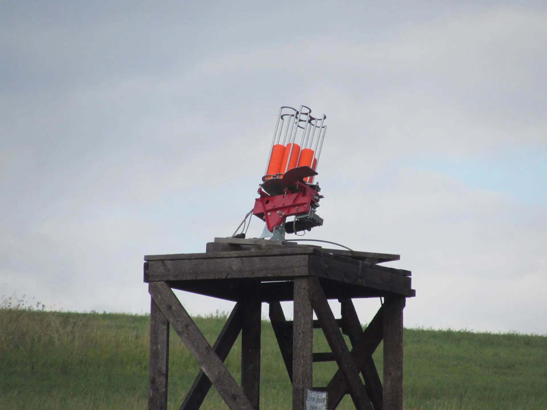 Стендовая стрельба из ружья по летающим мишеням