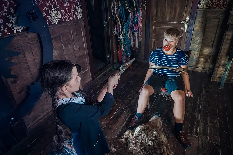 Квест в реальности "Семейка Аддамс"