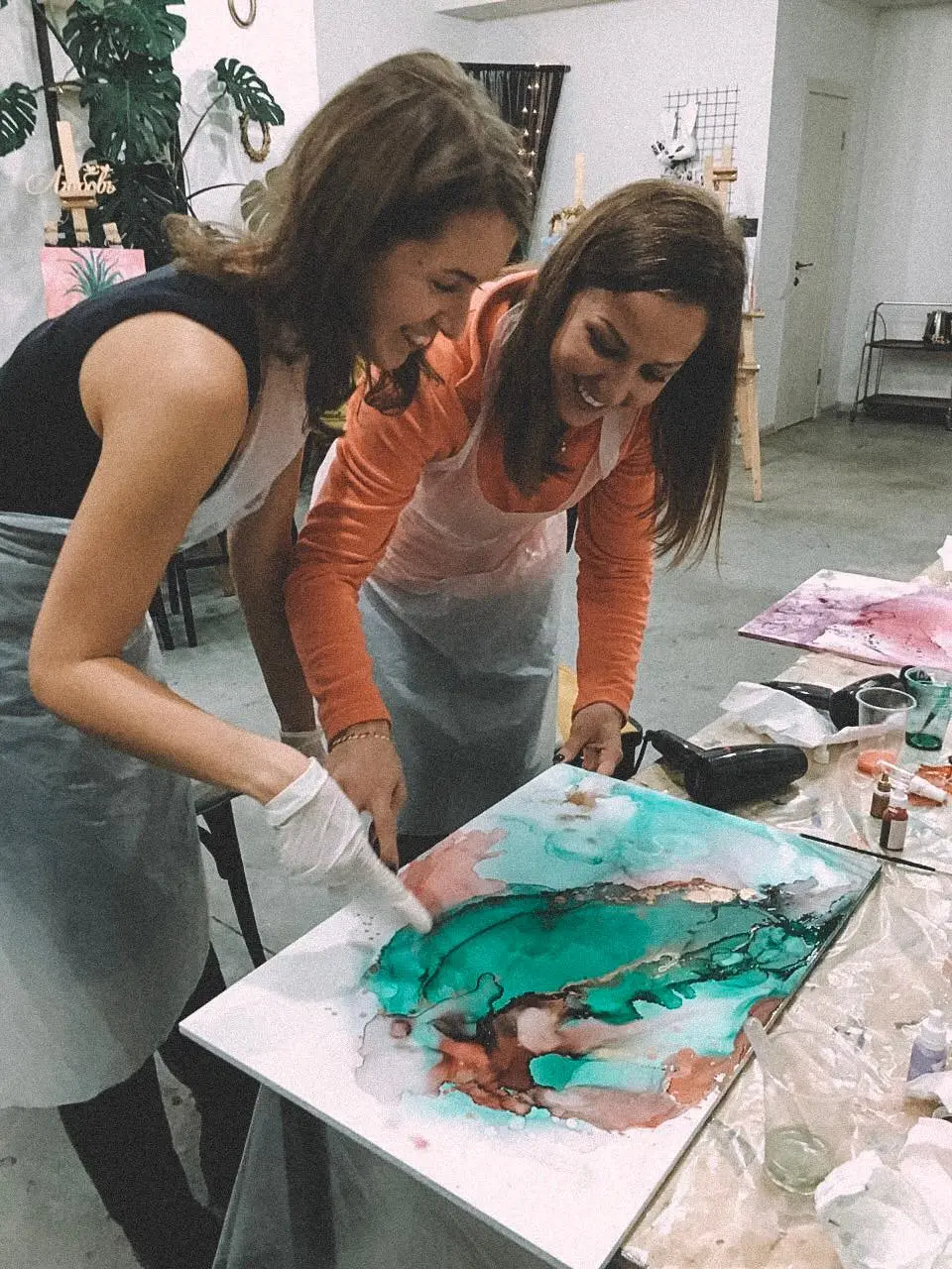 Живопись алкогольными чернилами