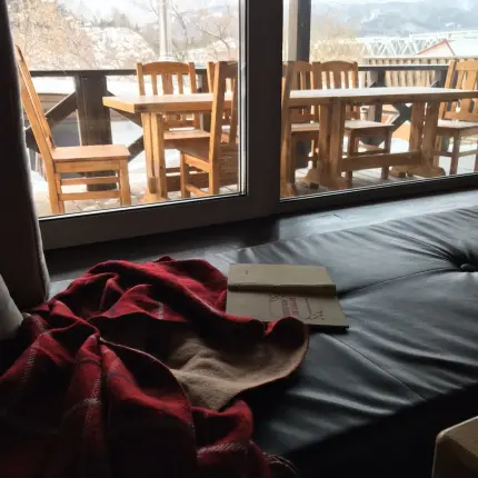 Свидание за городом у реки