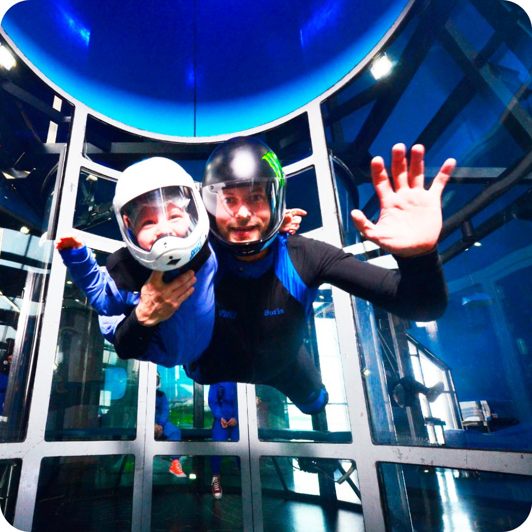 Полет в аэротрубе