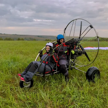 Полет над Манской петлей на мотопараплане