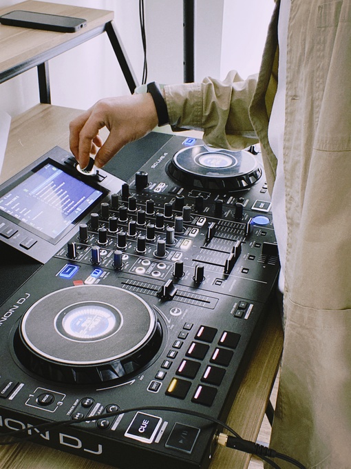 Tempers: Мастер-класс по диджеингу