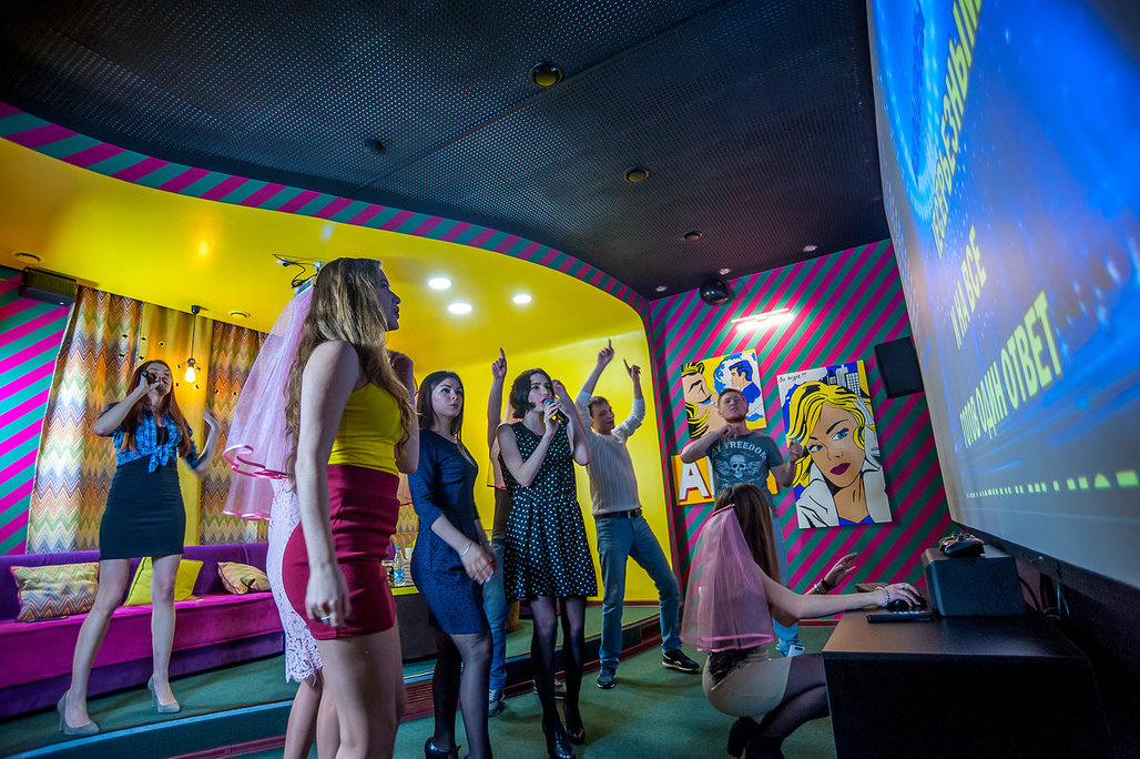 Караоке-вечеринка для друзей