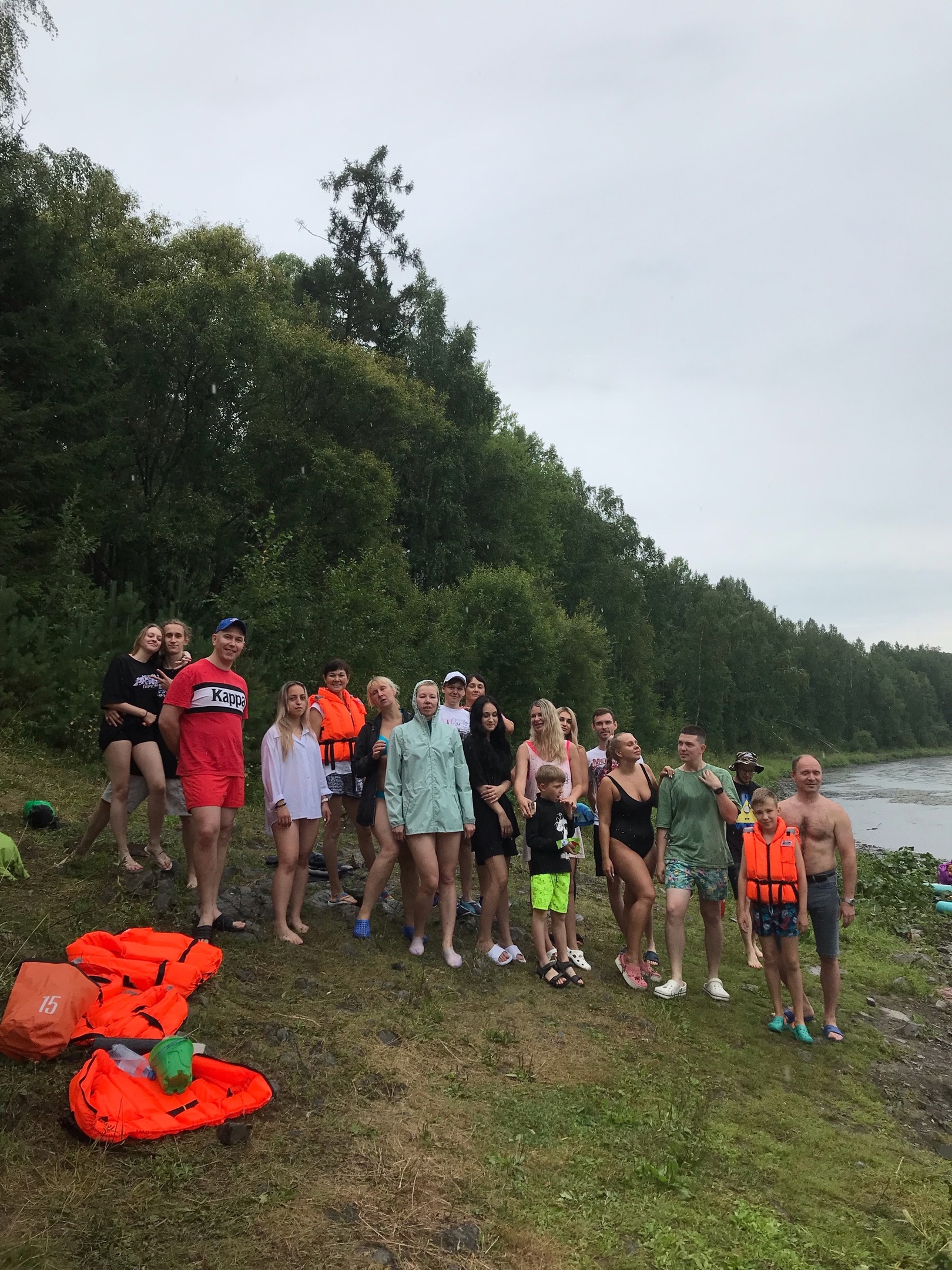 Вечерний сплав на пакрафтах