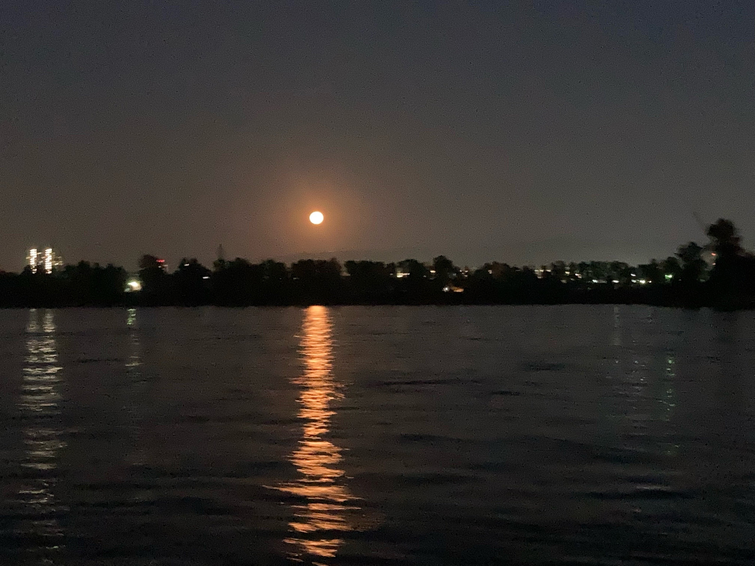 Вечерний сплав на пакрафтах