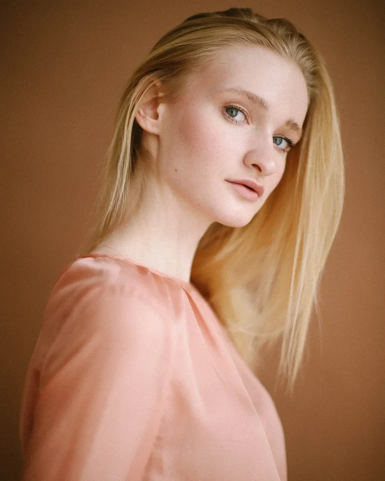 Индивидуальное занятие по позированию