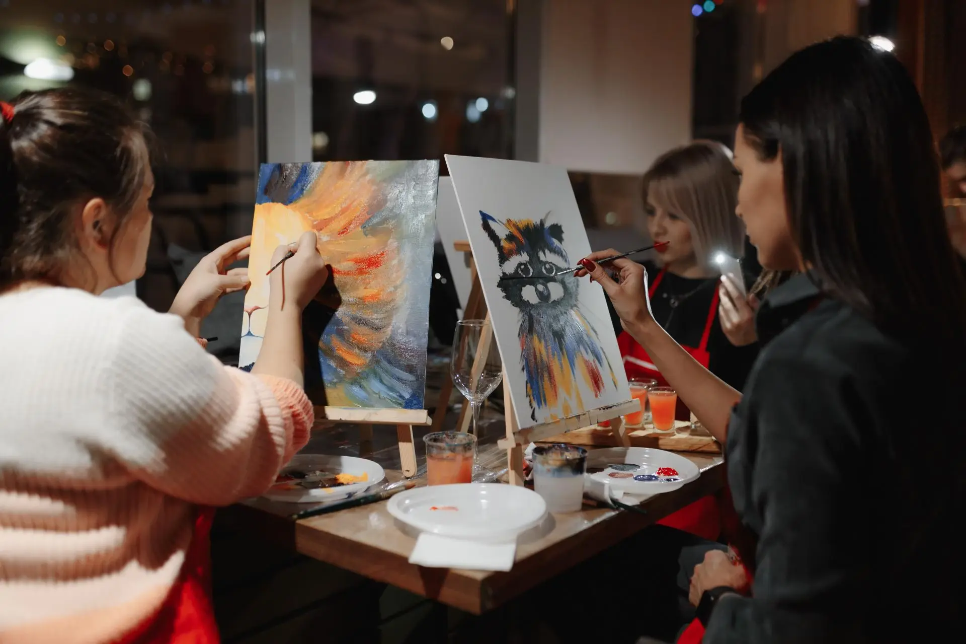 Арт-вечер для компании: написание картины с дегустацией вина