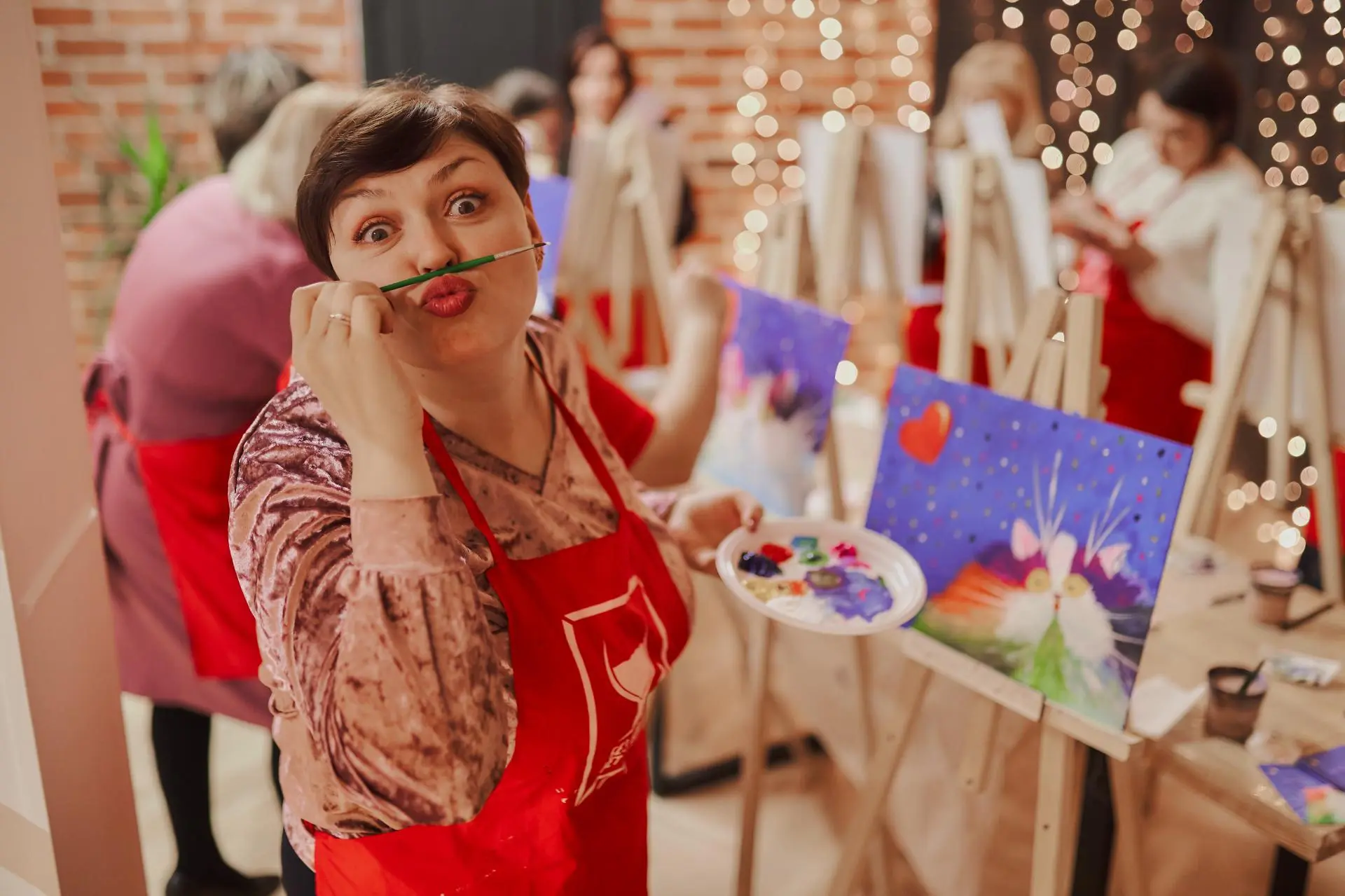 Арт-вечер для компании: написание картины с дегустацией вина