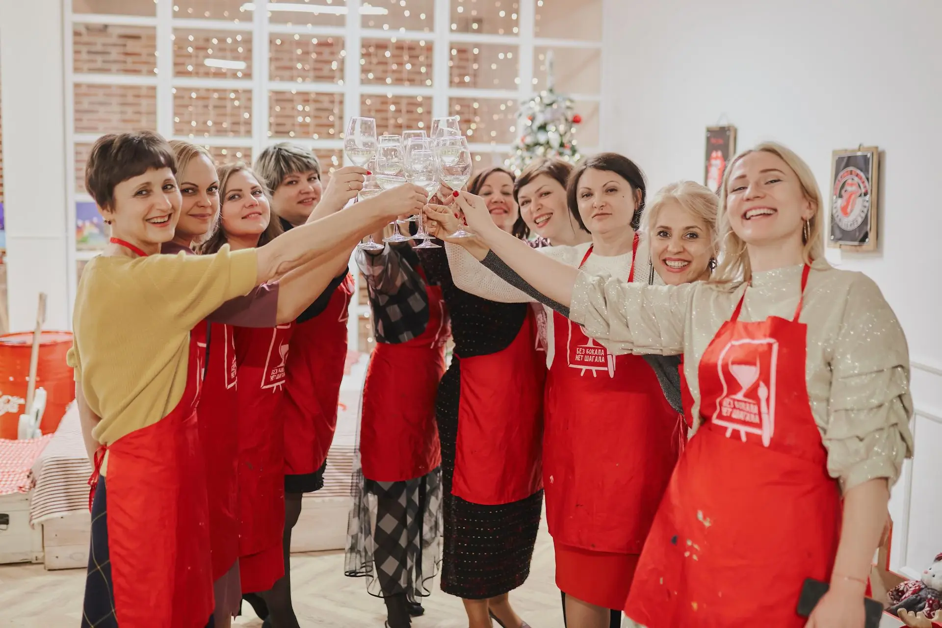 Арт-вечер для компании: написание картины с дегустацией вина