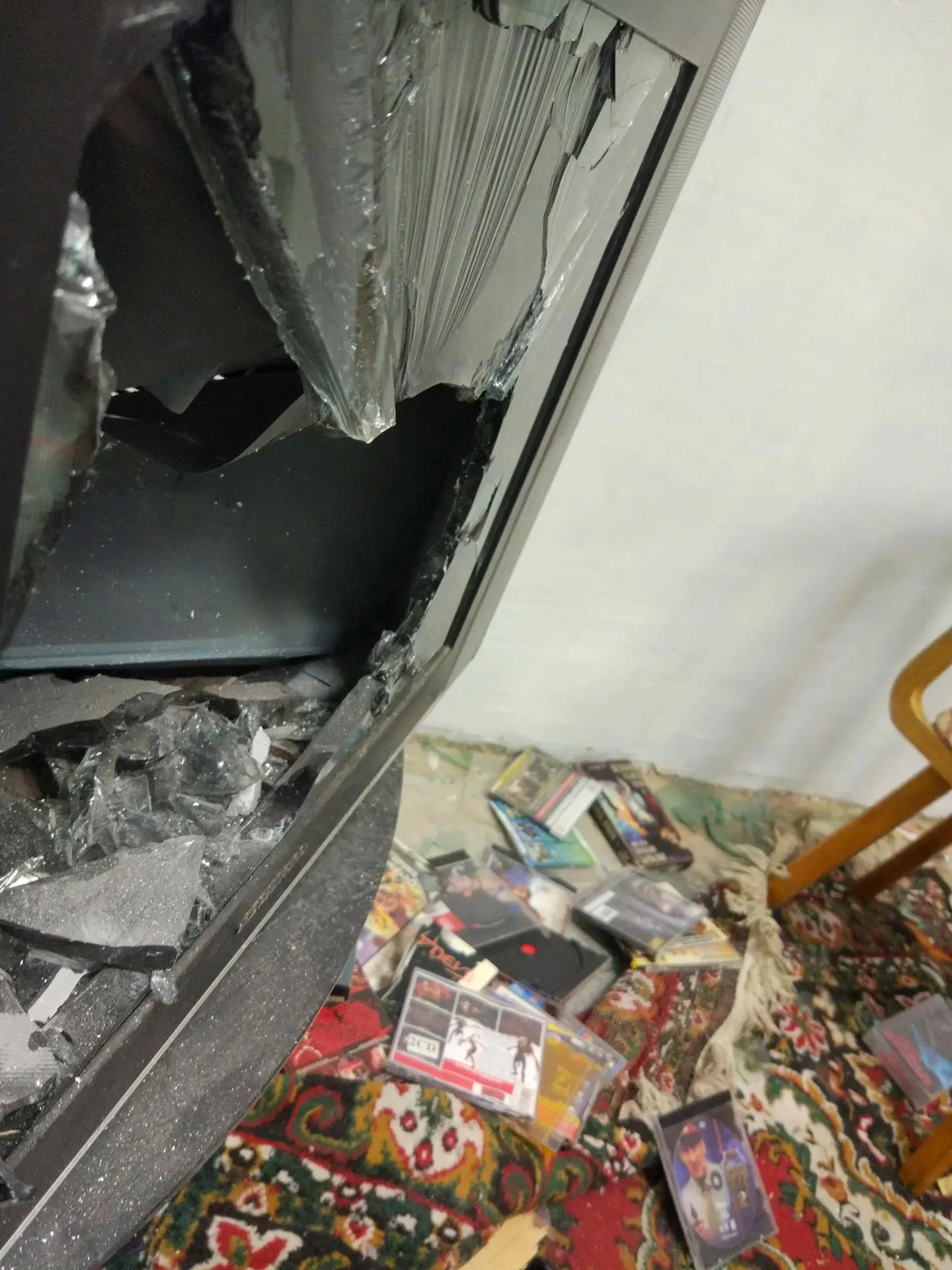 Дебошь! Комната для снятия стресса