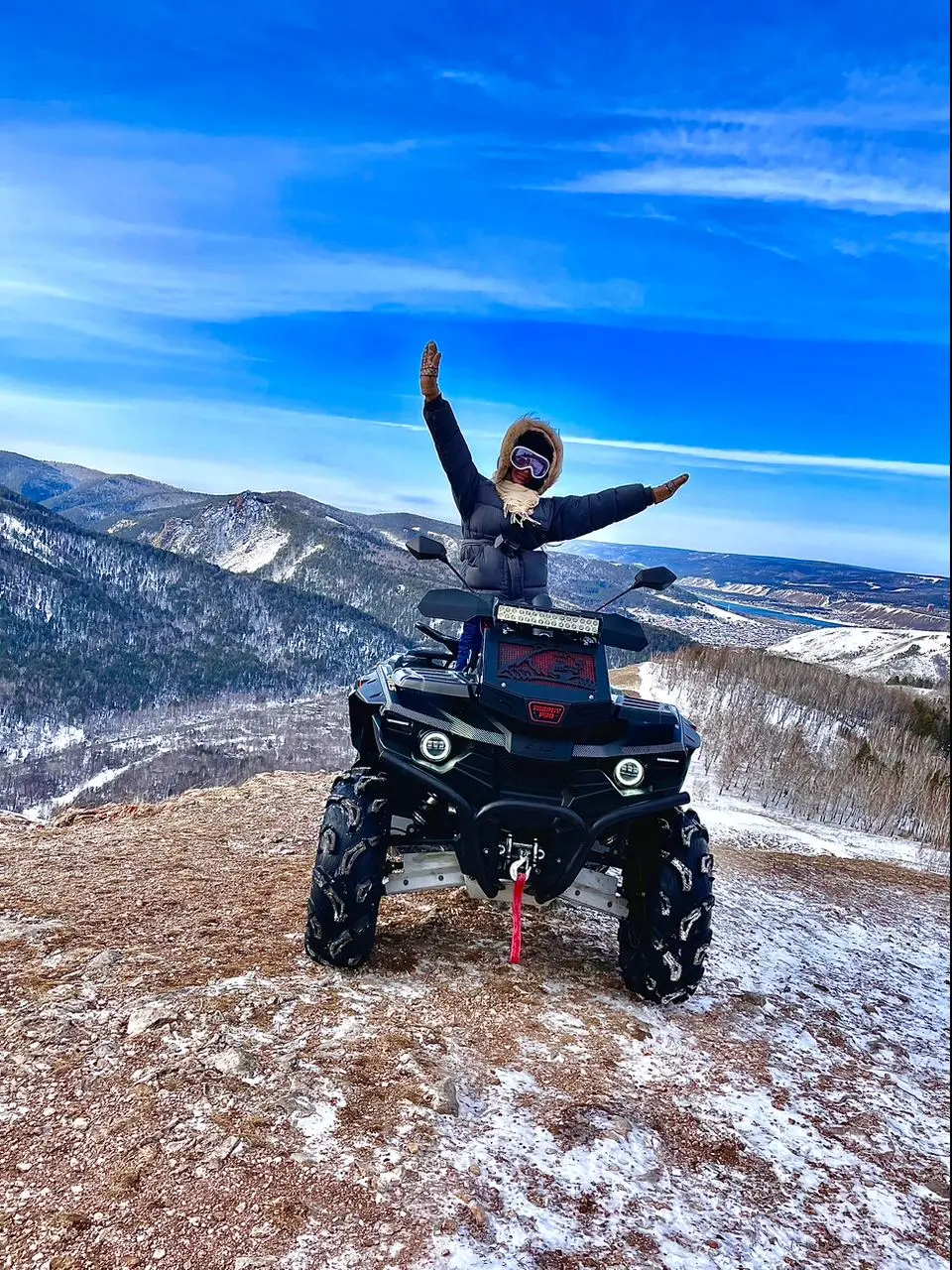 Катание на квадроциклах: скалы Арка и Красный гребень