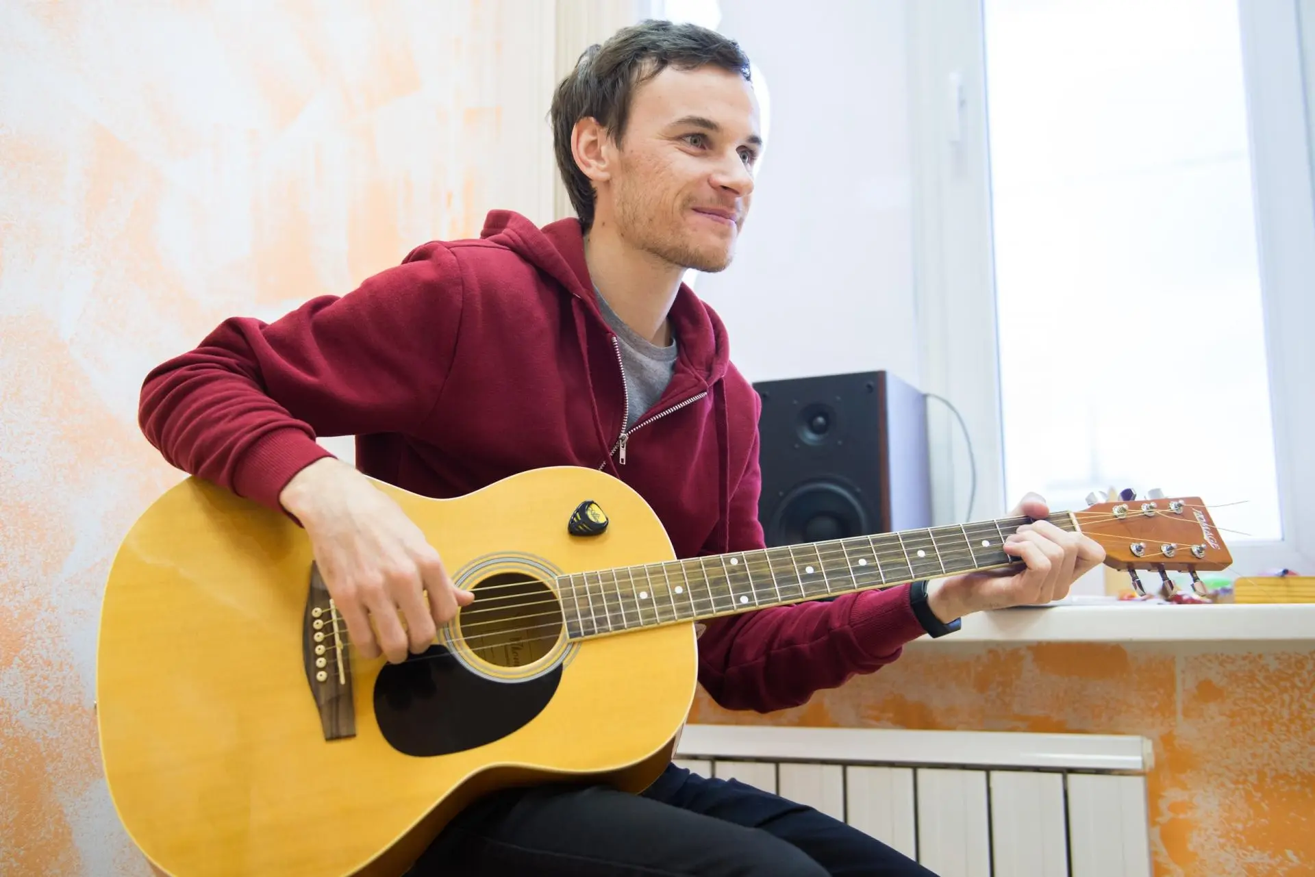 Уроки игры на гитаре