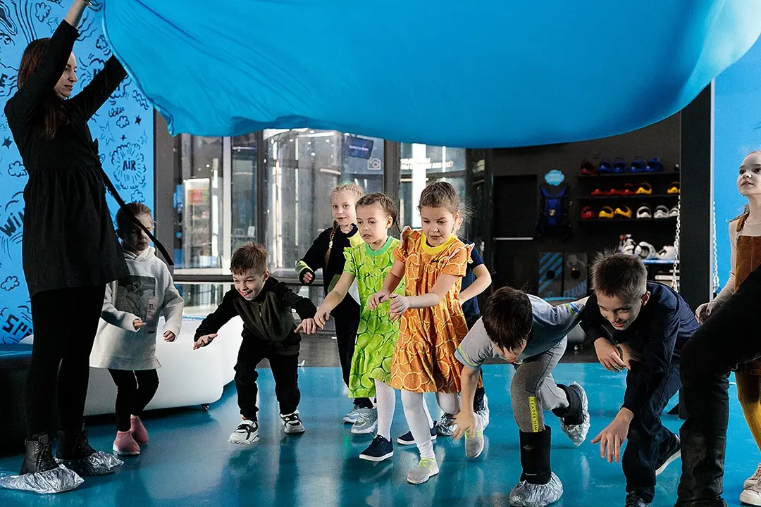 Детский праздник в аэротрубе