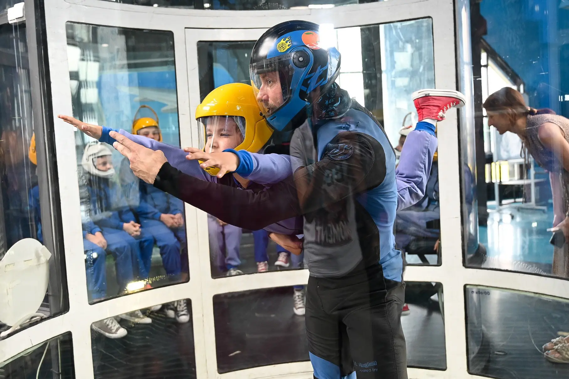 Детский праздник в аэротрубе