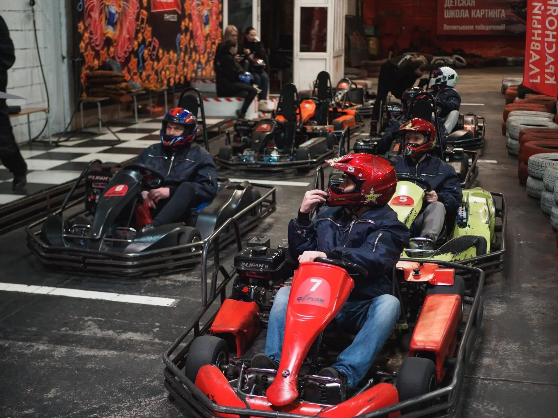 Детский праздник в картинг-центре