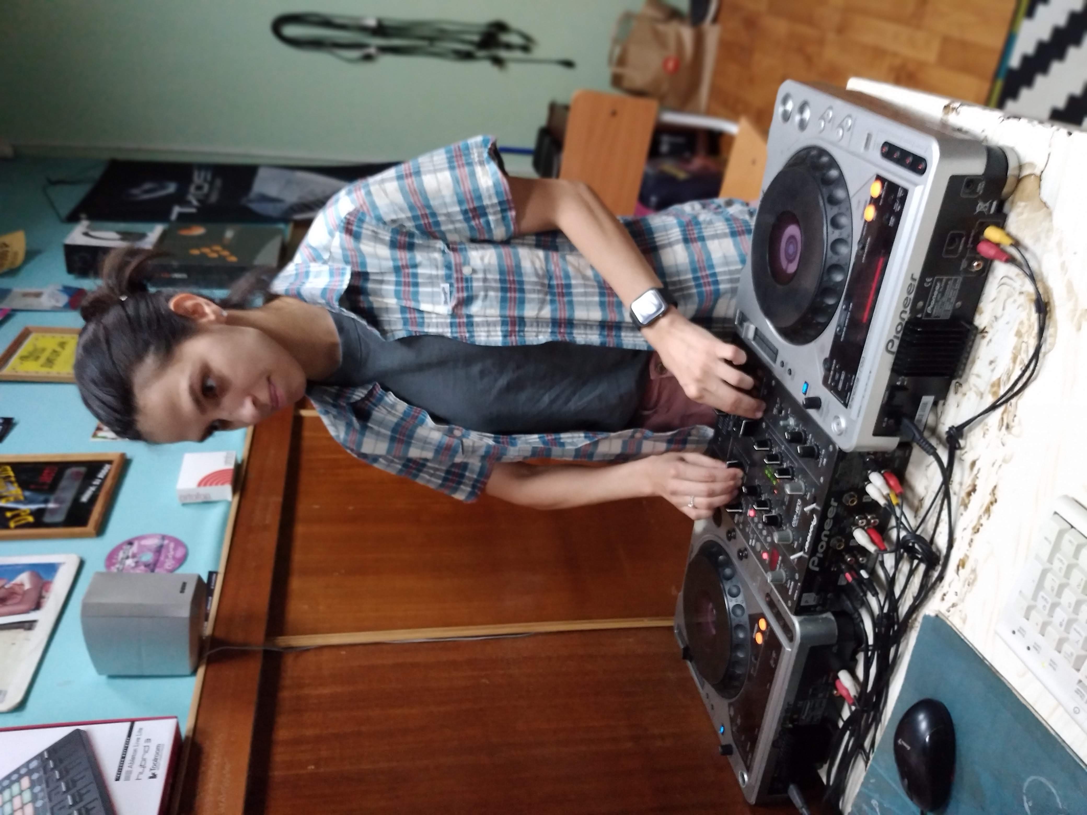 DJ: Мастер-класс по диджеингу