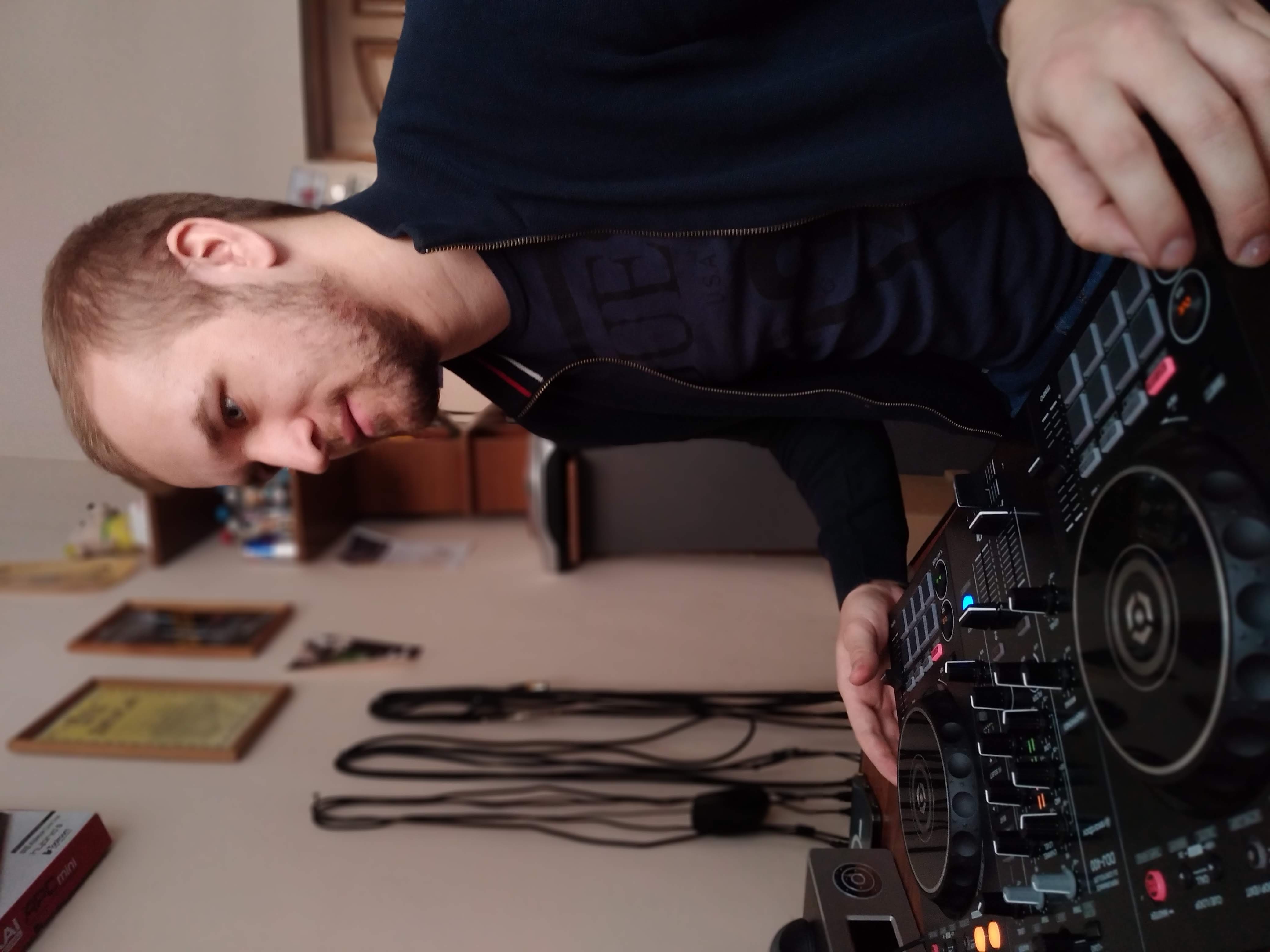 DJ: Мастер-класс по диджеингу