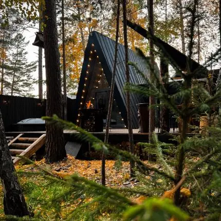 Свидание в А-фрейм домике