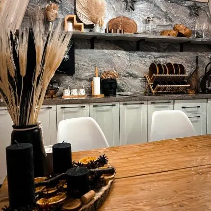 Отдых для компании в А-фрейм домике