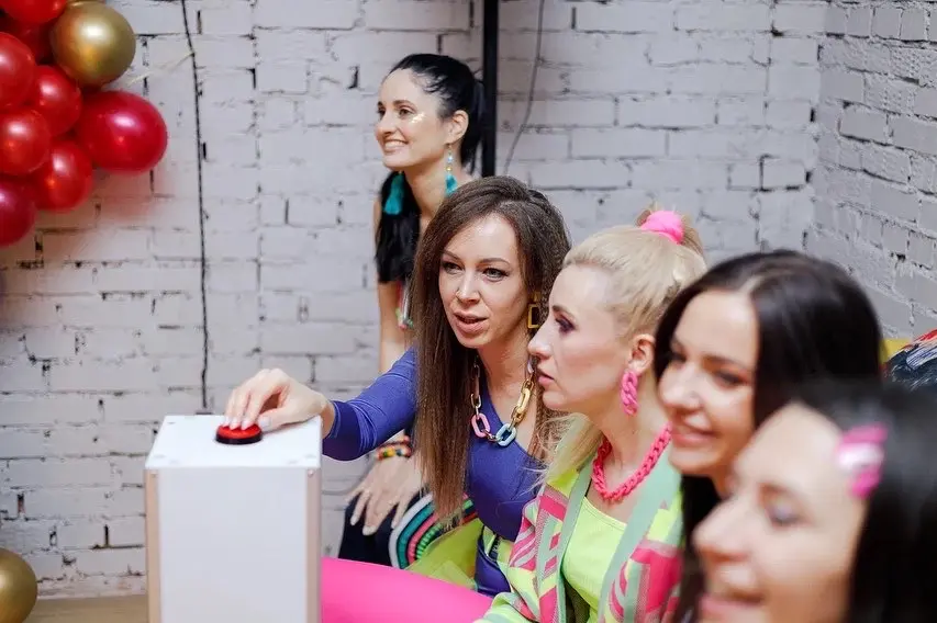 Вечеринка «Назад в 90е»