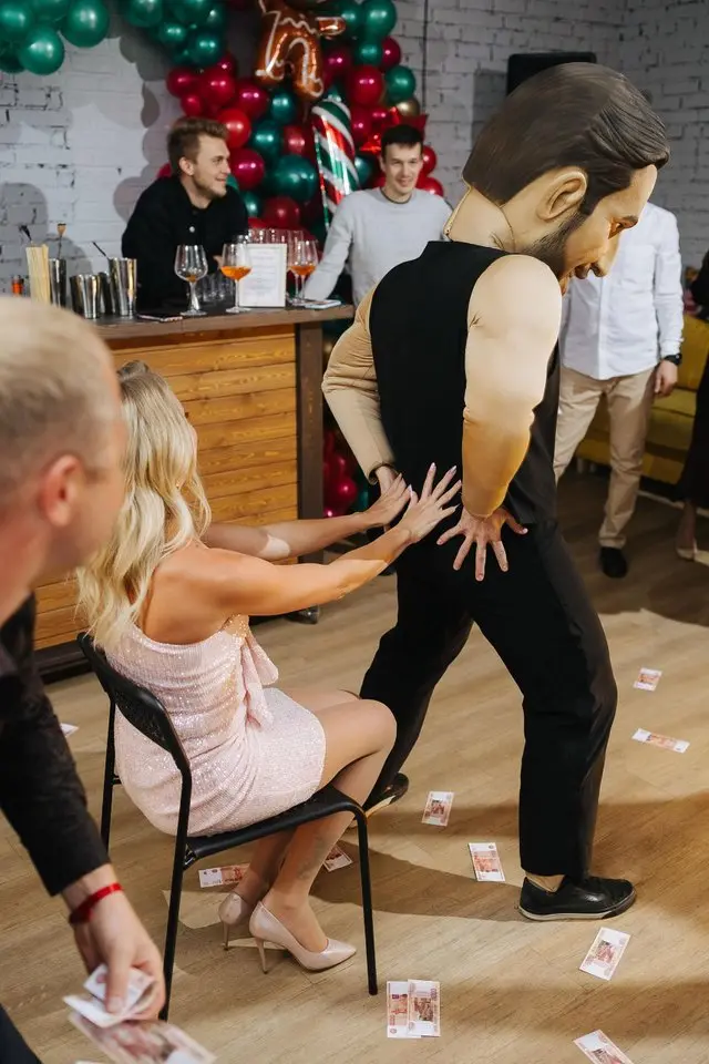 Девичник с Артуром Пирожковым