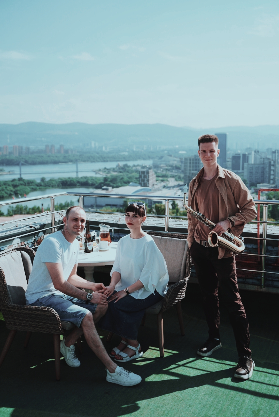 Поздравление саксофониста