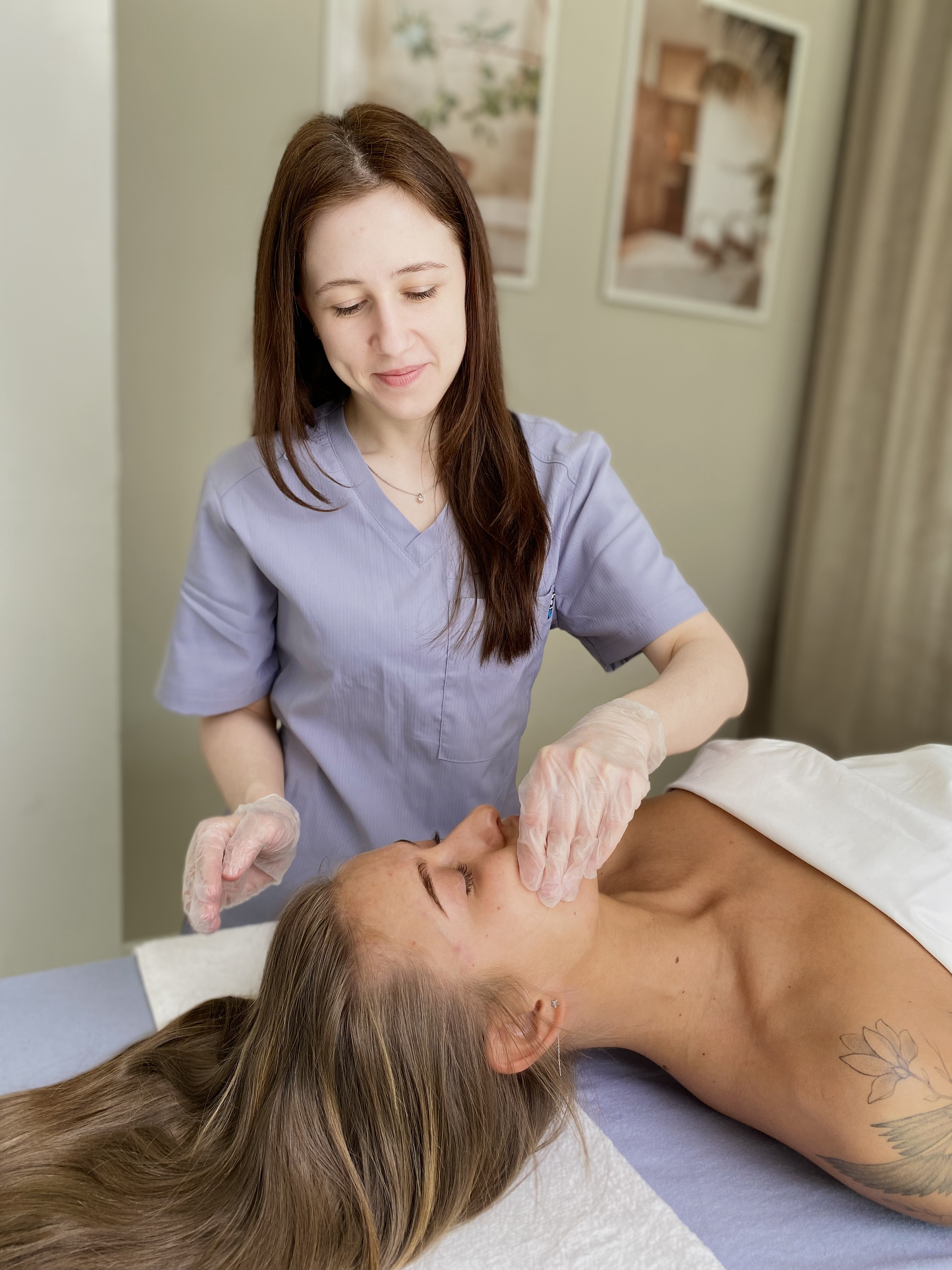 Скульптурно-буккальный массаж лица + альгинатная маска