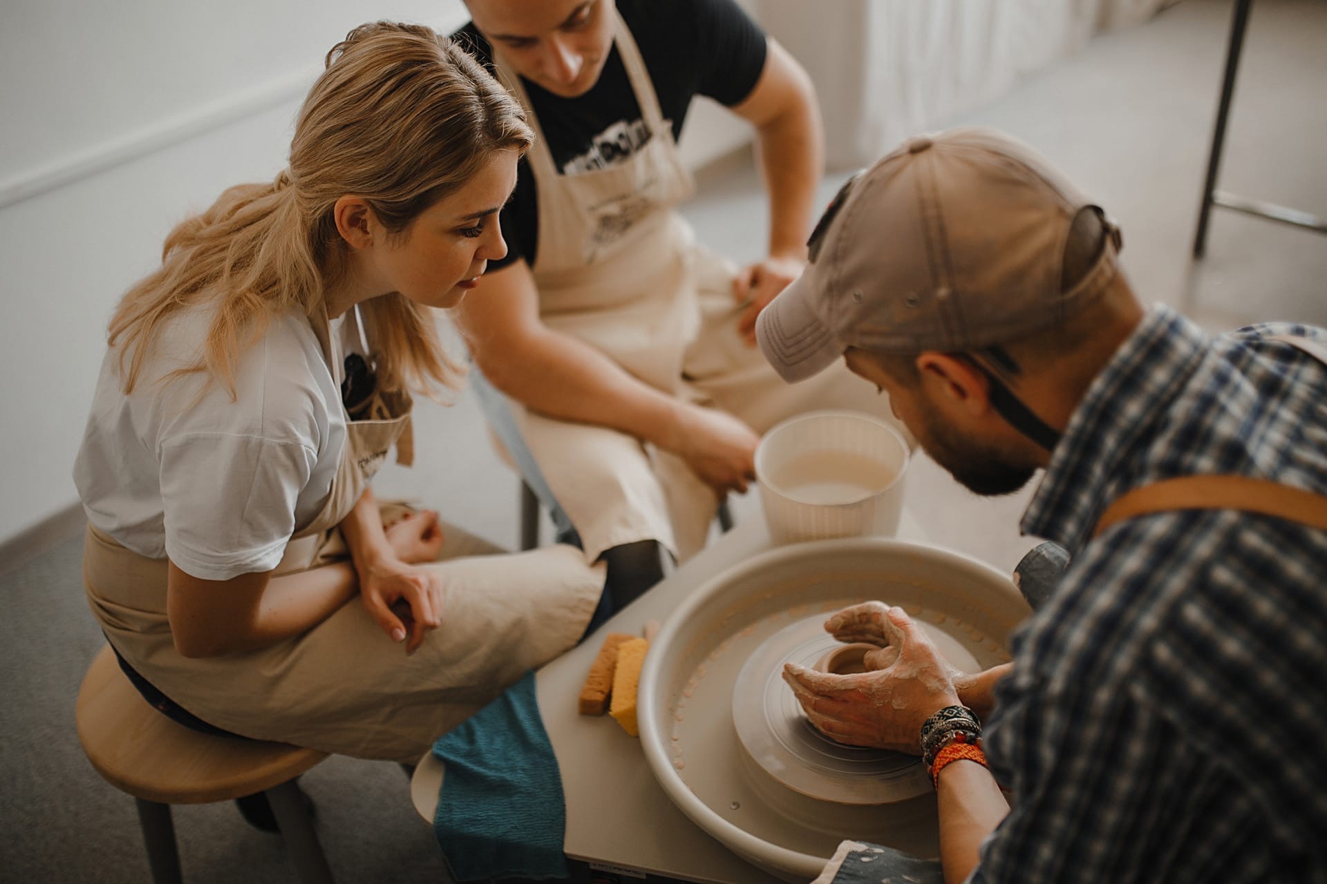 Свидание в гончарной мастерской