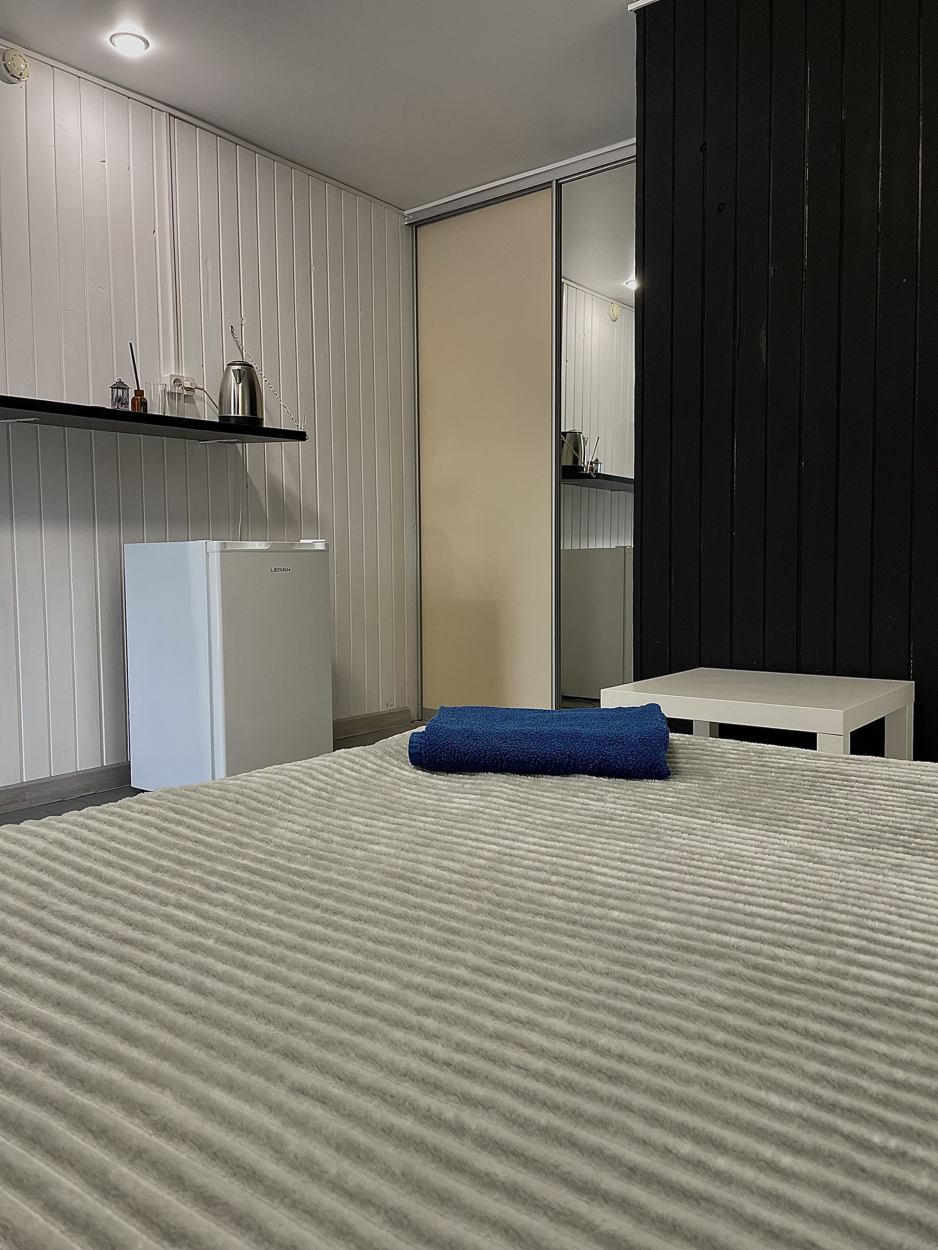 Свидание в эко-отеле на берегу озера