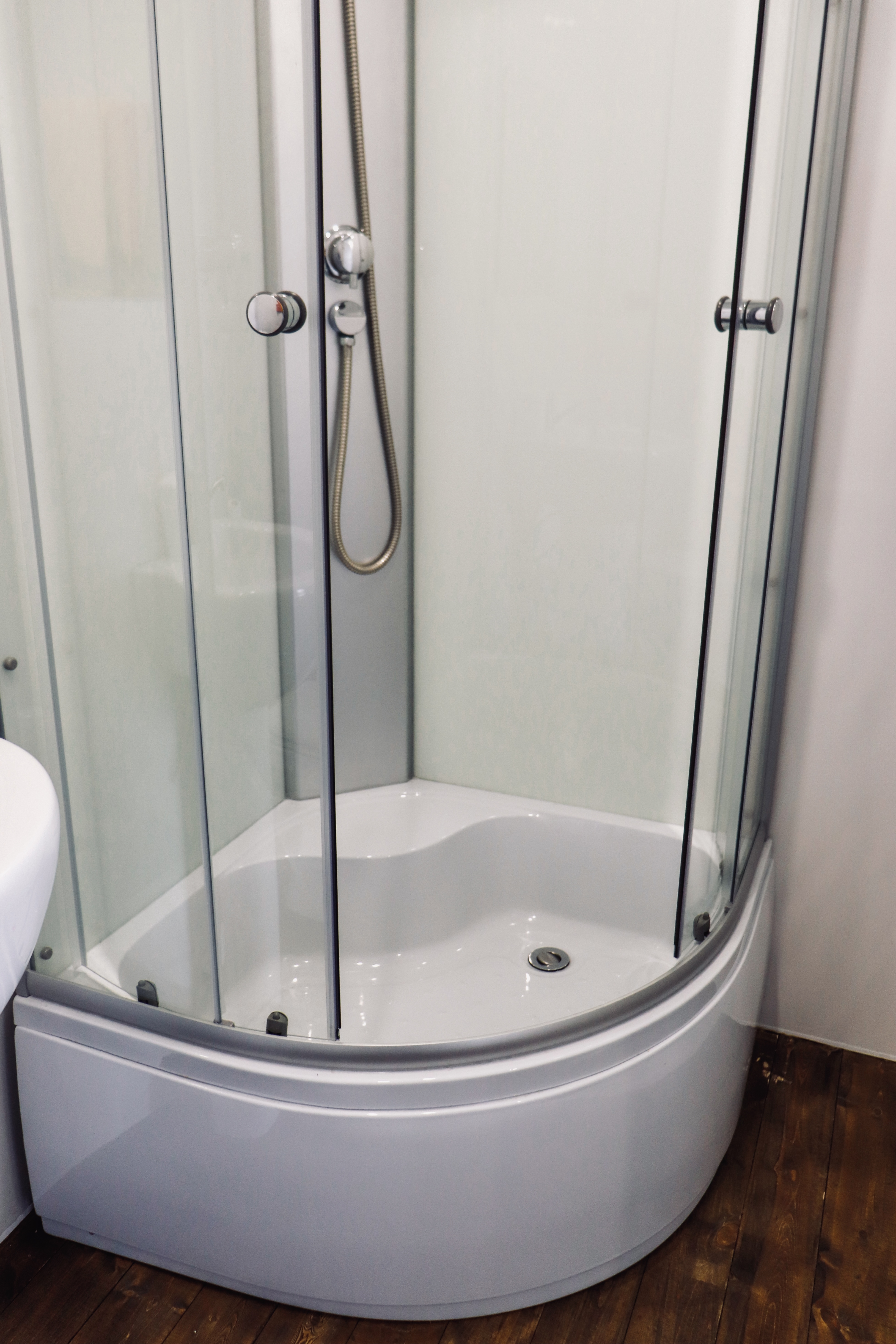 Семейный отдых в эко-отеле на берегу озера