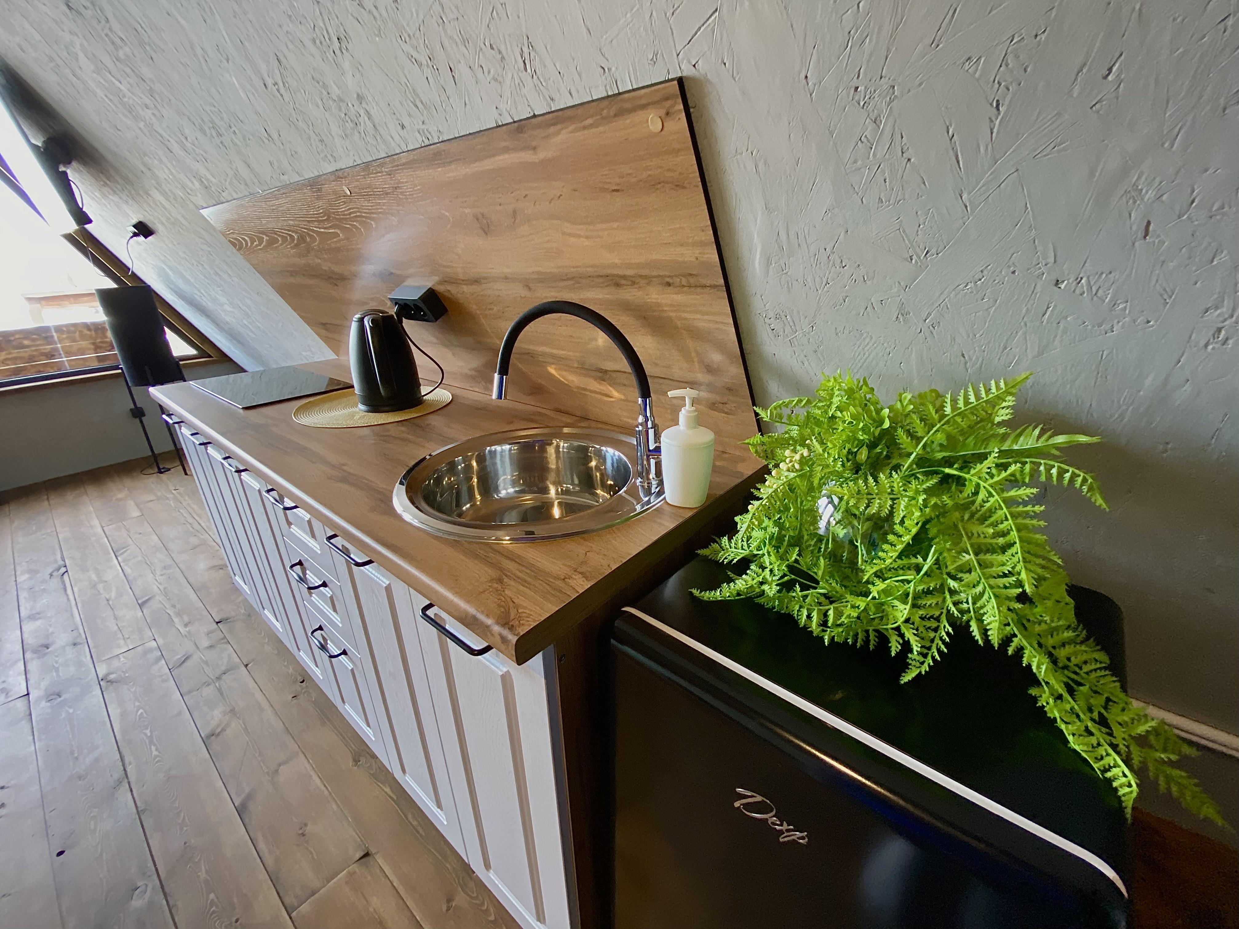 Отдых для семьи в А-фрейм домике на берегу озера