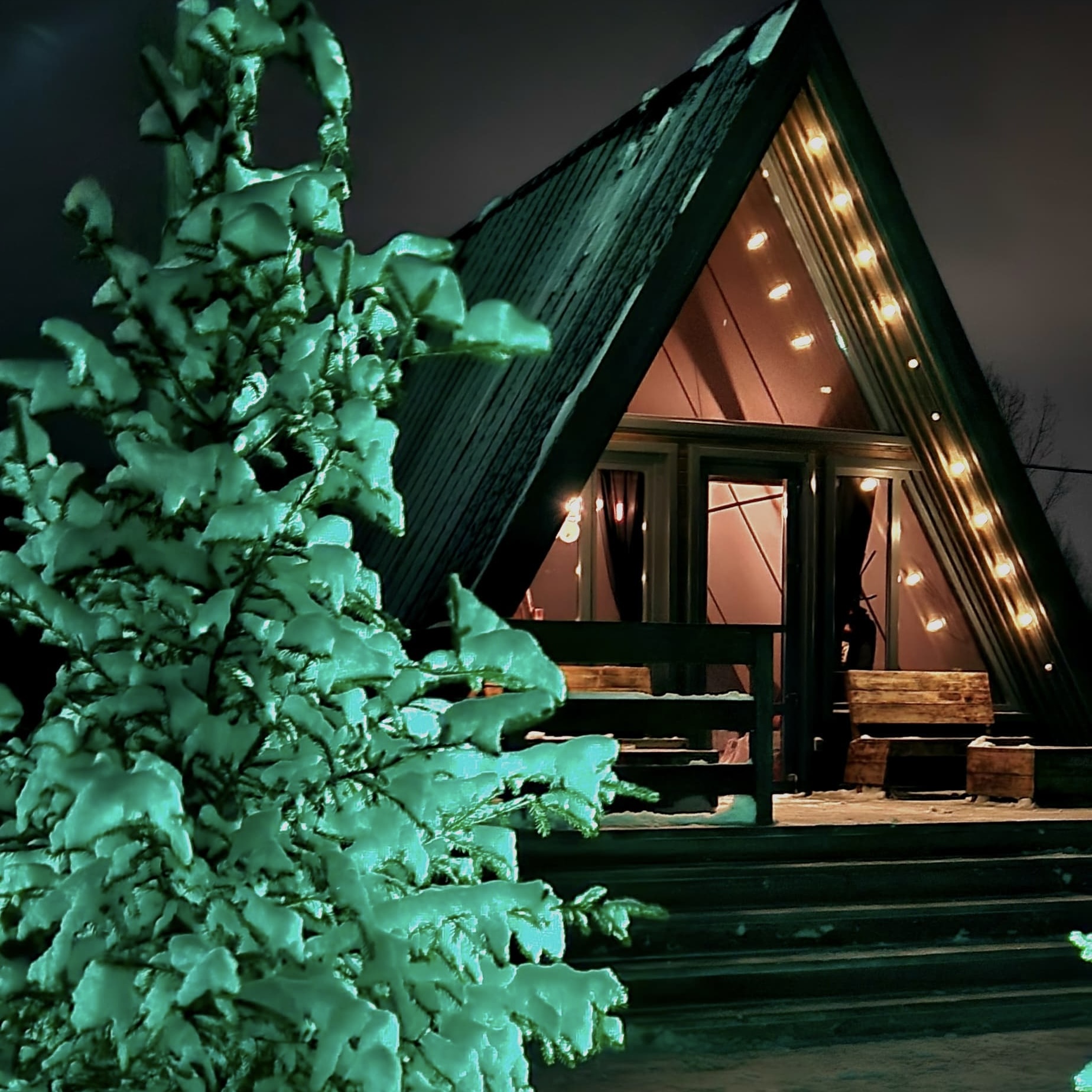 Отдых для компании в А-фрейм домике на берегу озера