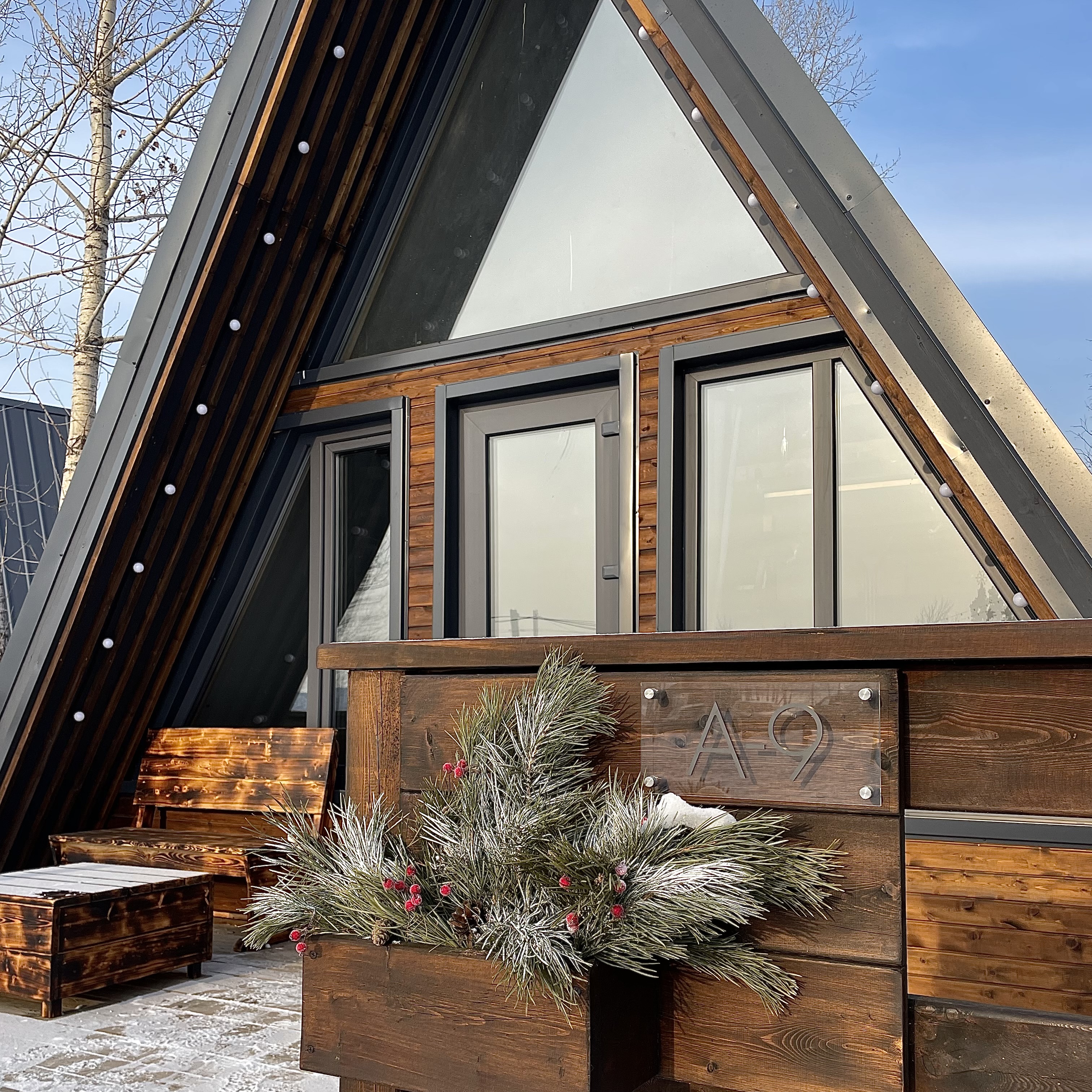 Отдых для компании в А-фрейм домике на берегу озера