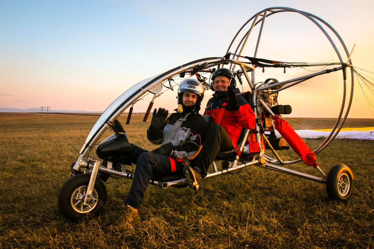 Полет на мотопараплане над Енисеем