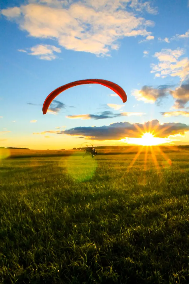 Полет на мотопараплане над Енисеем