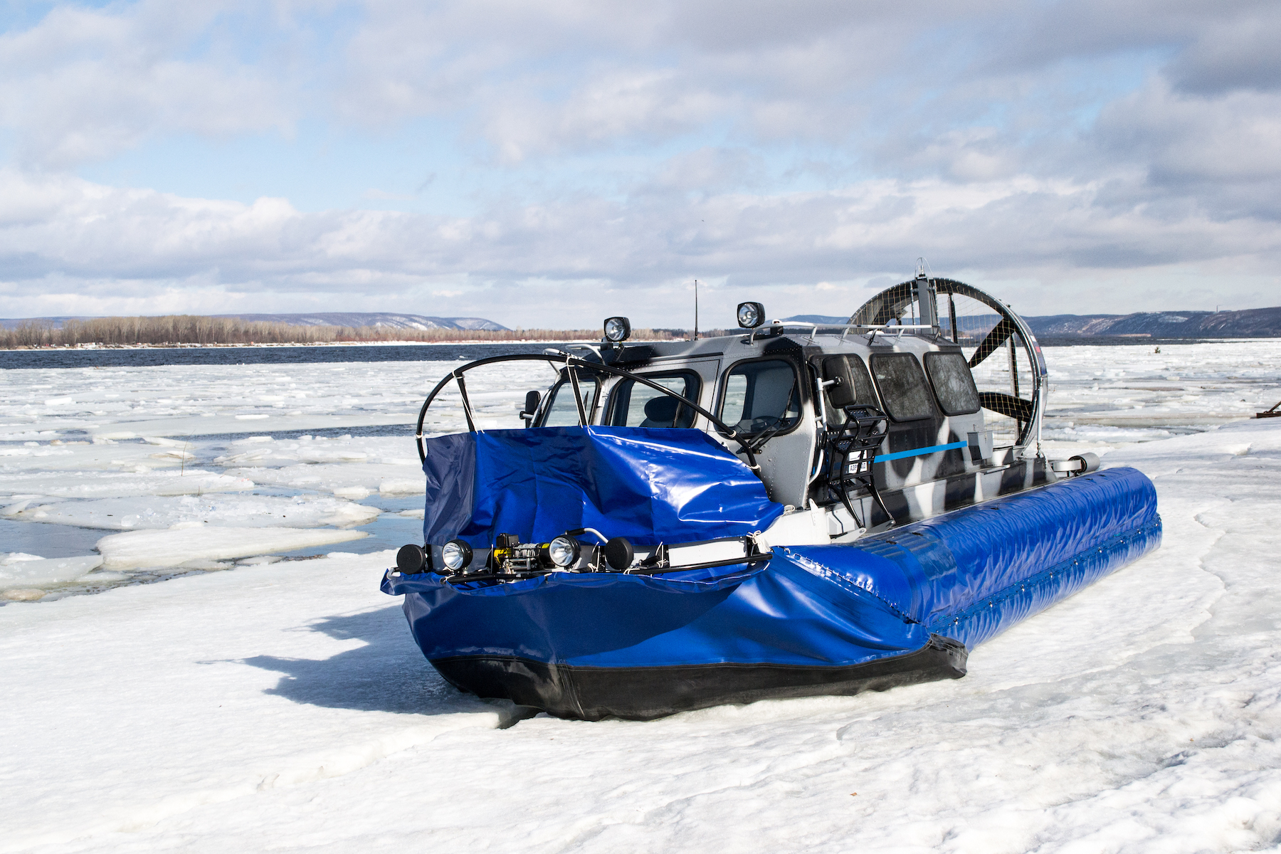Драйвовое катание на хивусе по Красноярскому морю