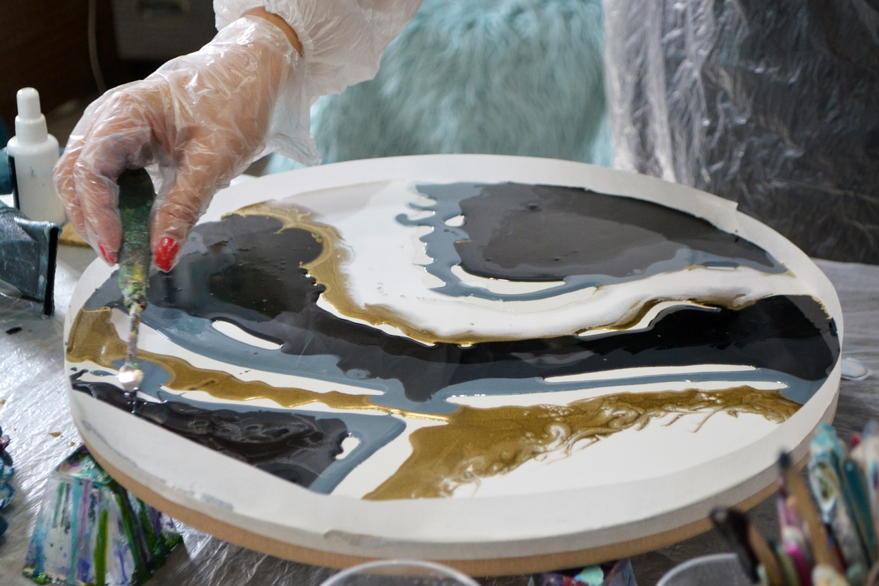 Абстракция эпоксидной смолой