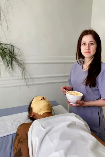 Хиромассаж лица + альгинатная маска