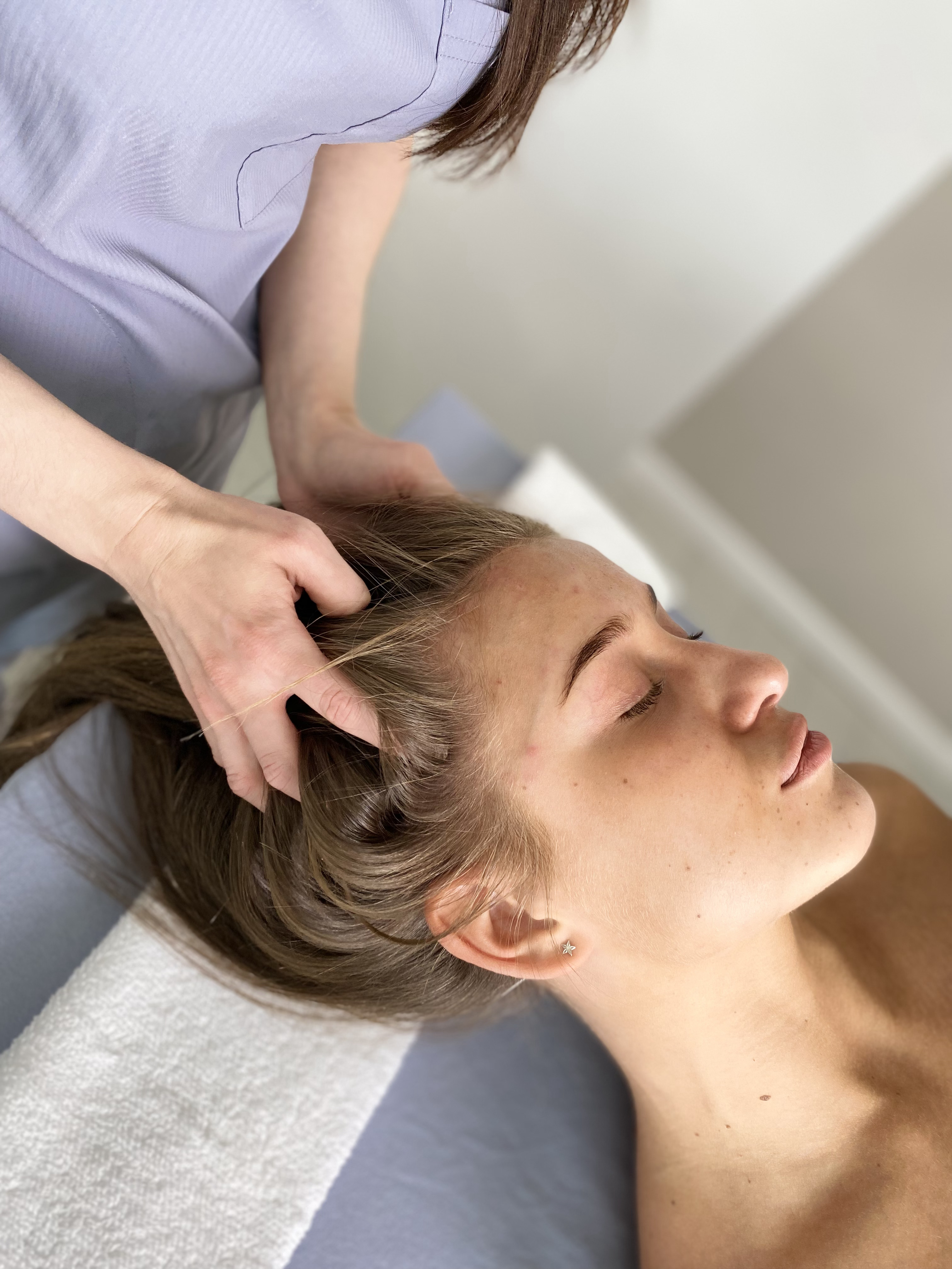 Хиромассаж лица + альгинатная маска