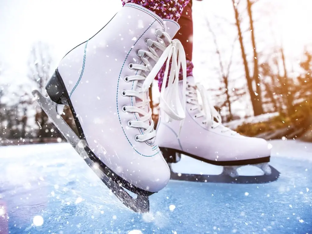 МК по фигурному катанию для взрослых на открытом катке