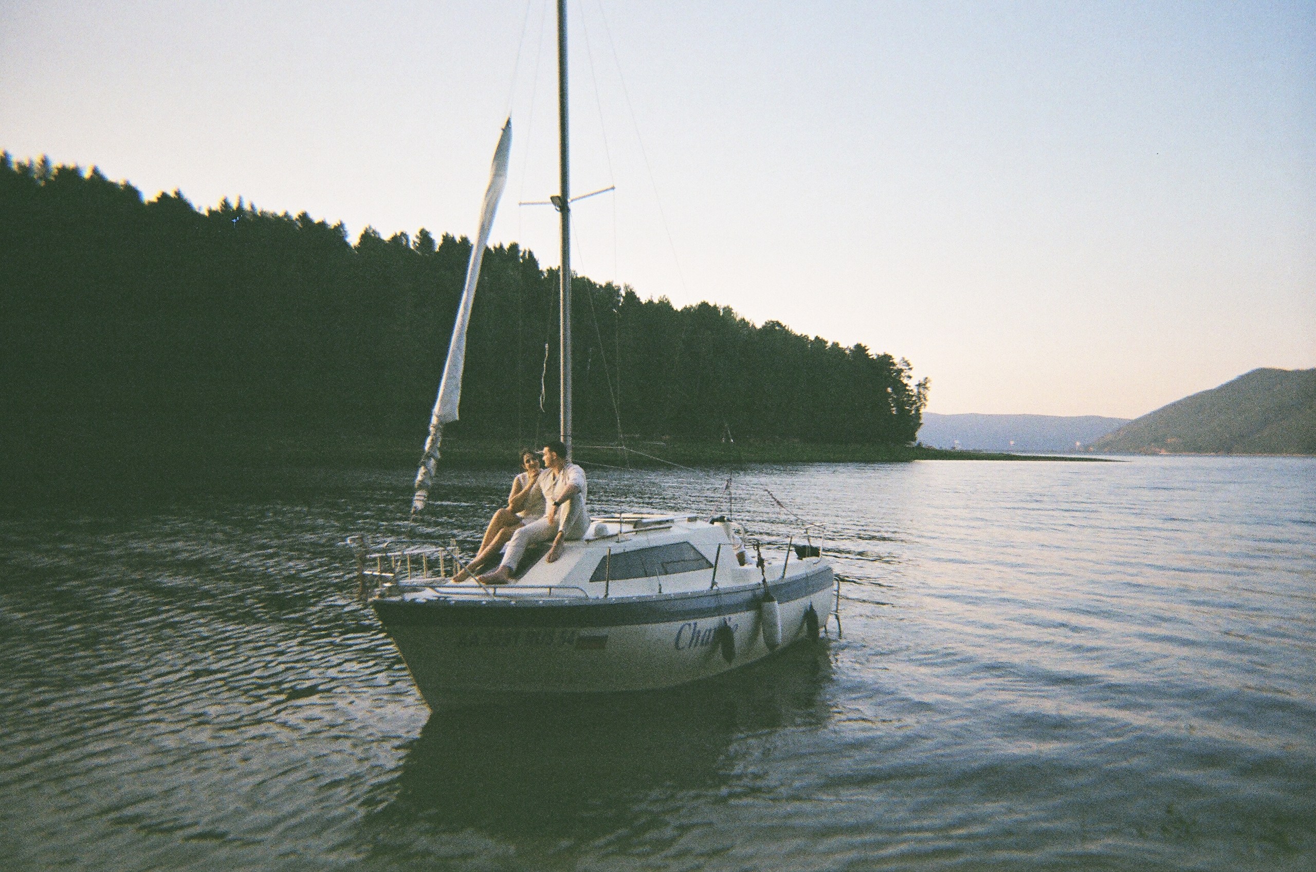 Прогулка на яхте "Чарли"