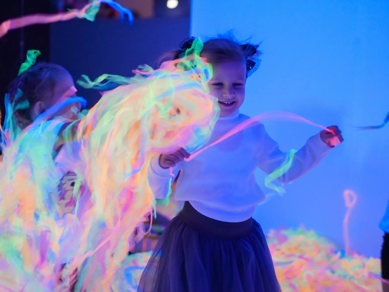 Красочный день рождения для детей