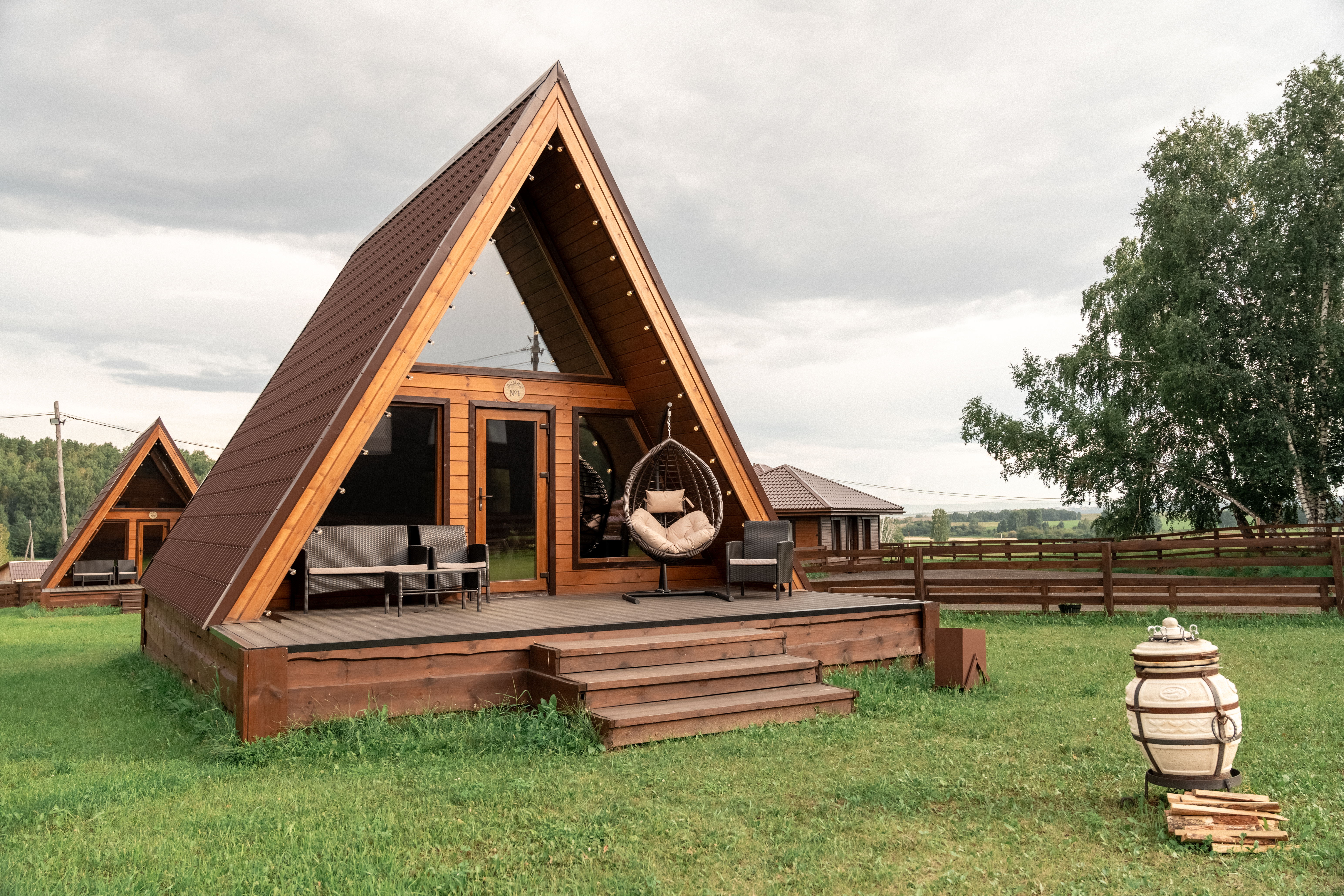 Отдых в А-фрейм домике на территории Ранчо