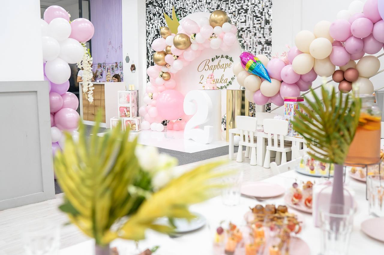 Детский праздник в стильной студии