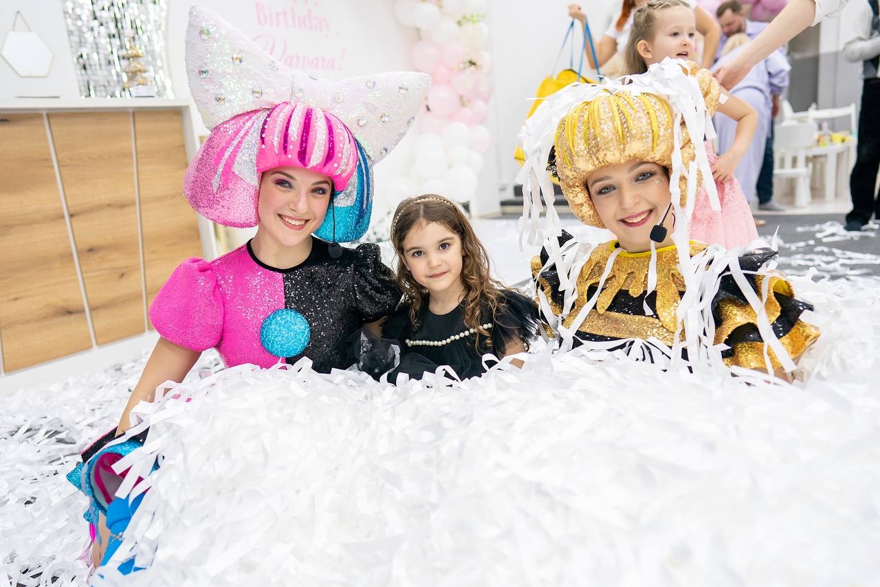 Стильный VIP-праздник в семейной студии