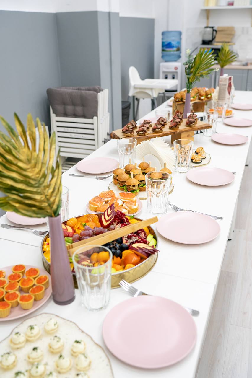 Стильный VIP-праздник в семейной студии